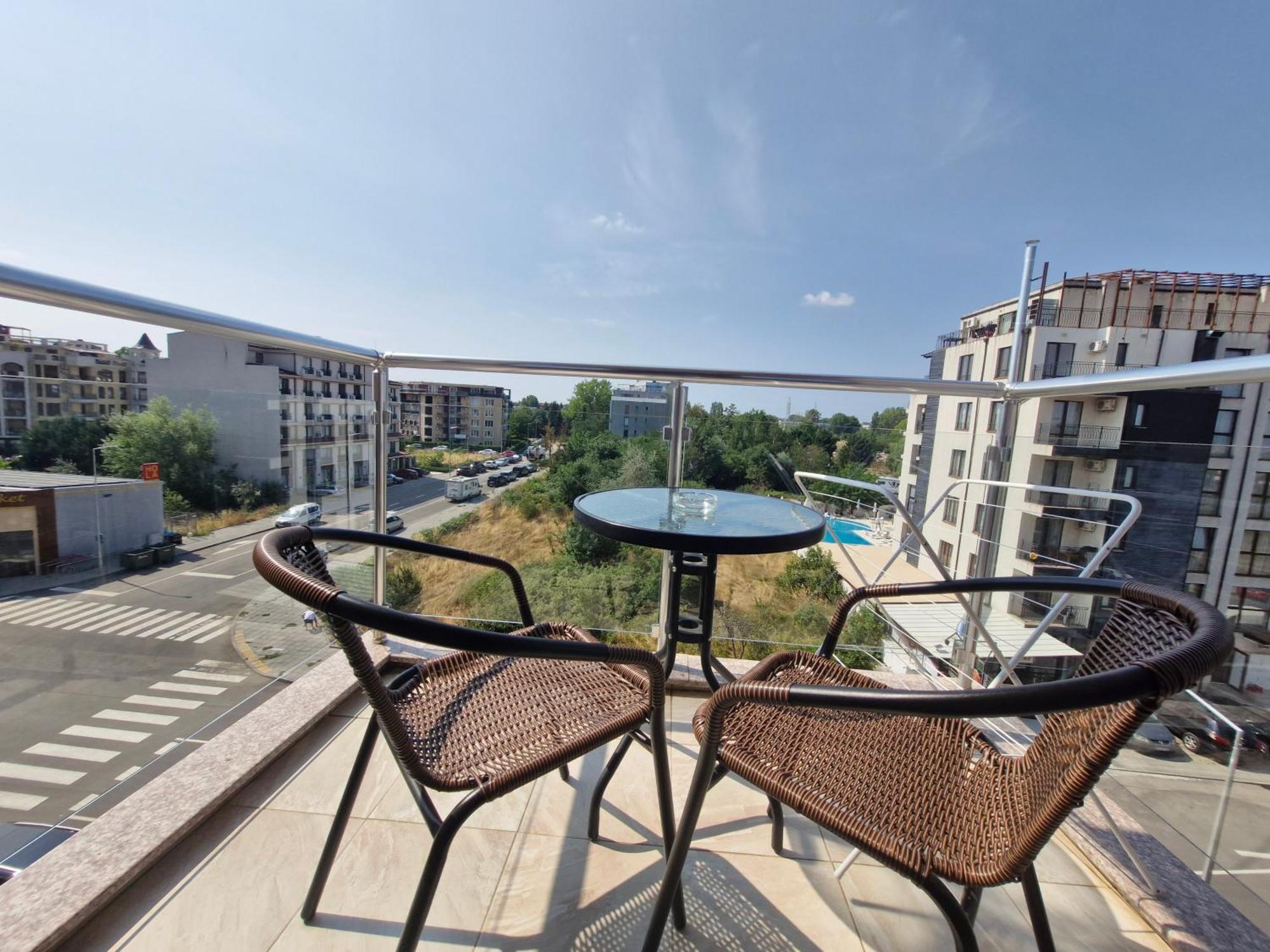 Apart Sun Travel Sunny Beach Eksteriør billede